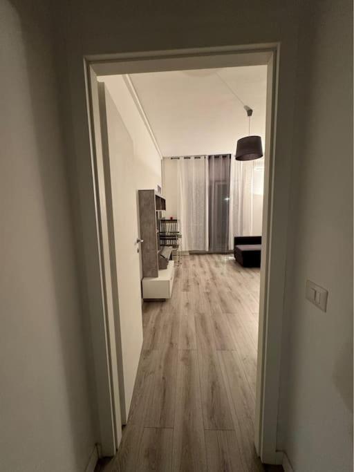 Andrea Central Apartment Bari Bagian luar foto